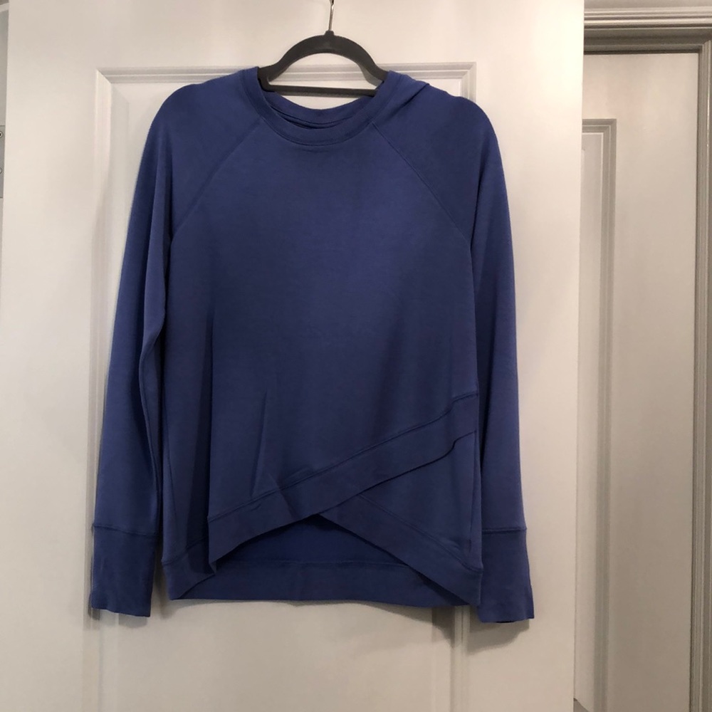 Athleta crisscross sweatshirt. Super soft size S